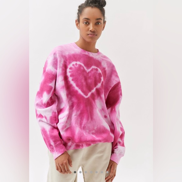Urban outfitters heart crewneck - Picture 2 of 2